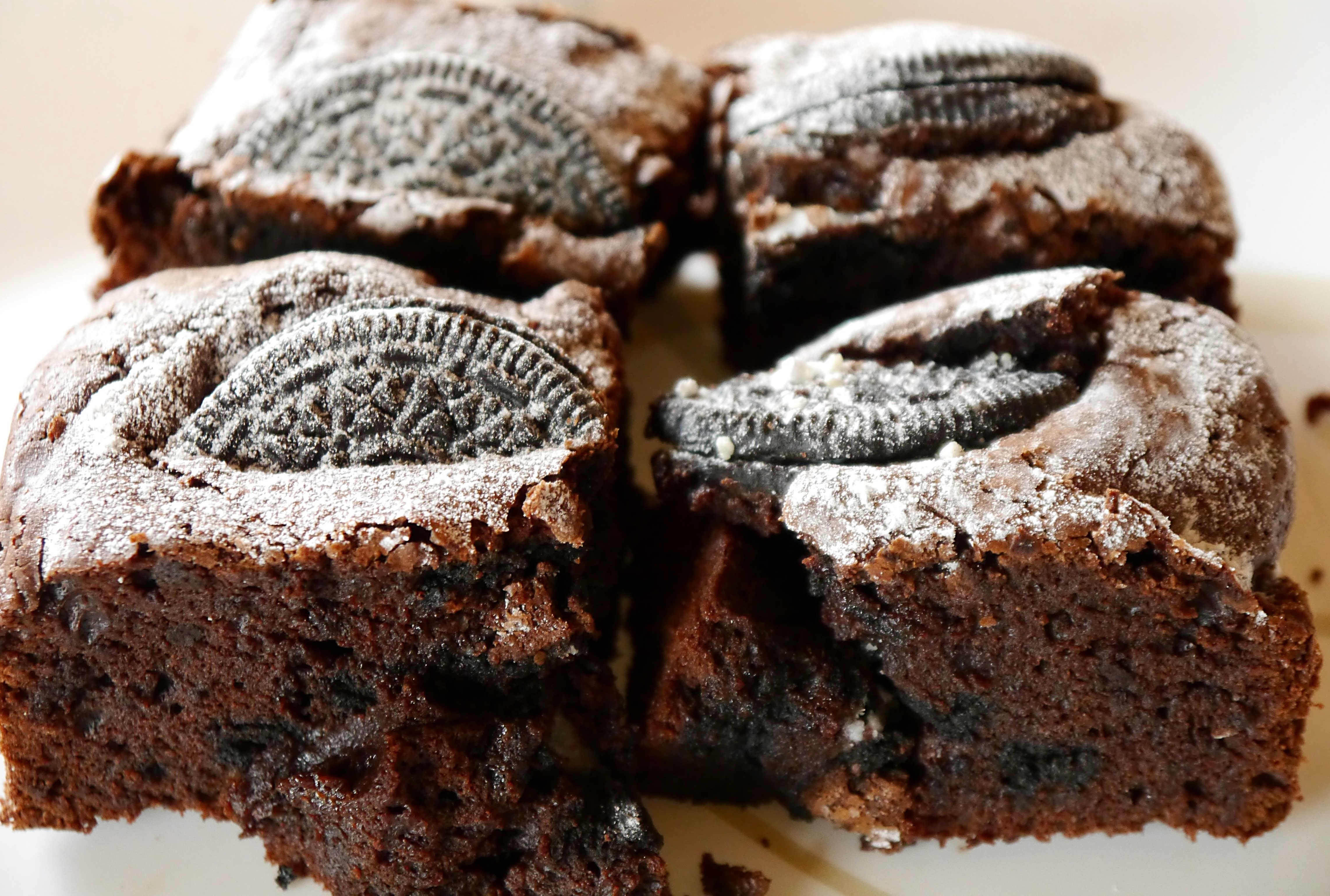 Cookies and cream brownies