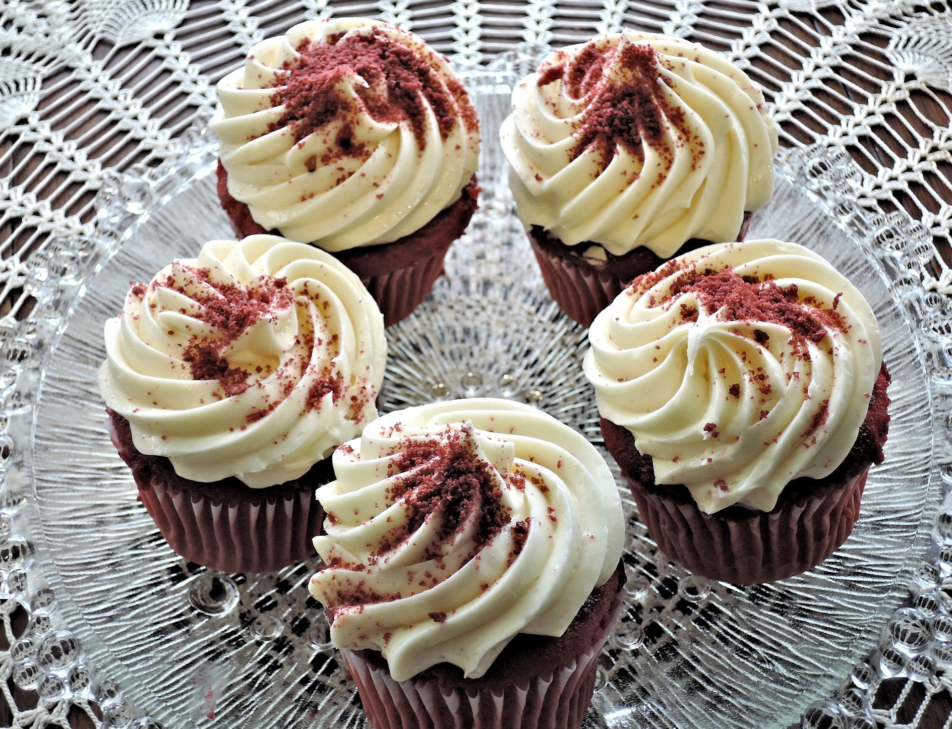 red velvet cupcakes