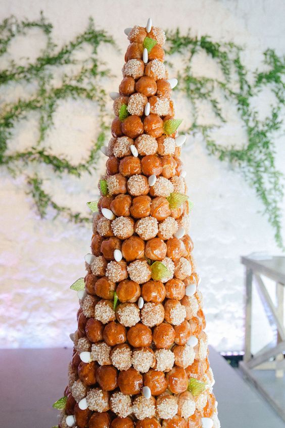 croquembouche