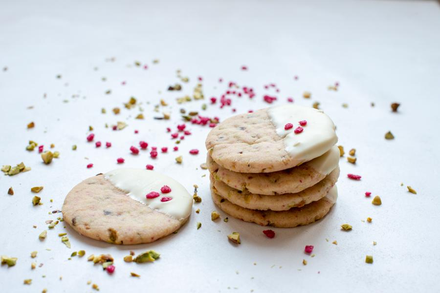 white chocolate shortbread