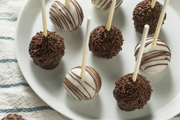 How to Oreo Cake Pops